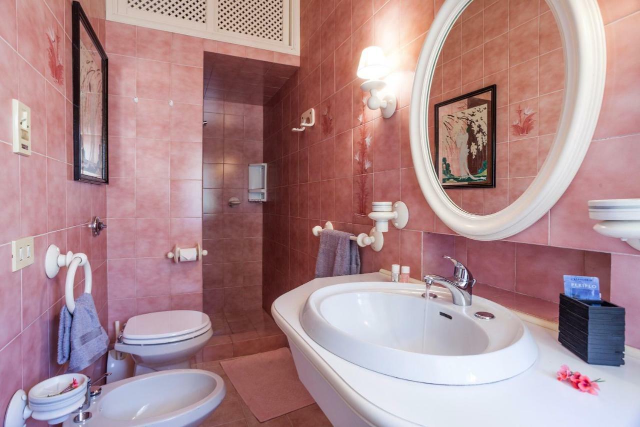Tony Home Olbia Buitenkant foto